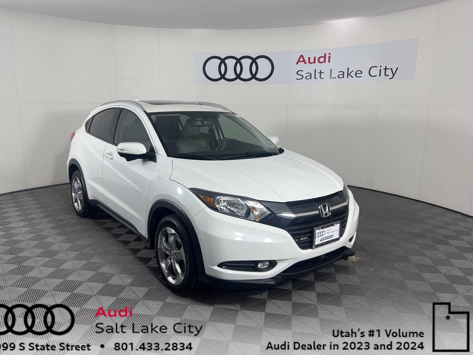 HONDA HR-V 2017 3CZRU6H72HM715168 image HONDA HR-V 2017 3CZRU6H72HM715168 image