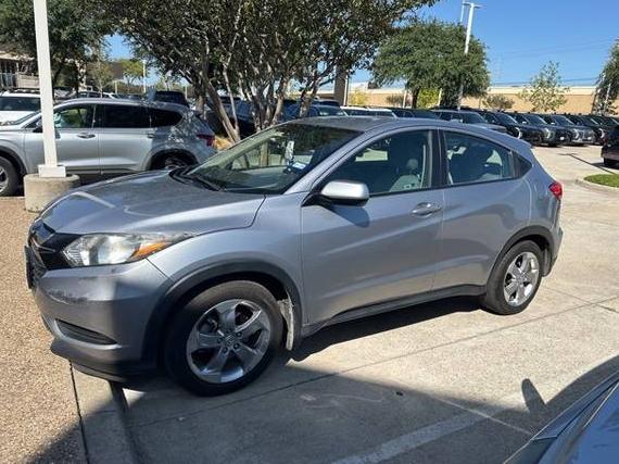 HONDA HR-V 2017 3CZRU5H35HG701352 image