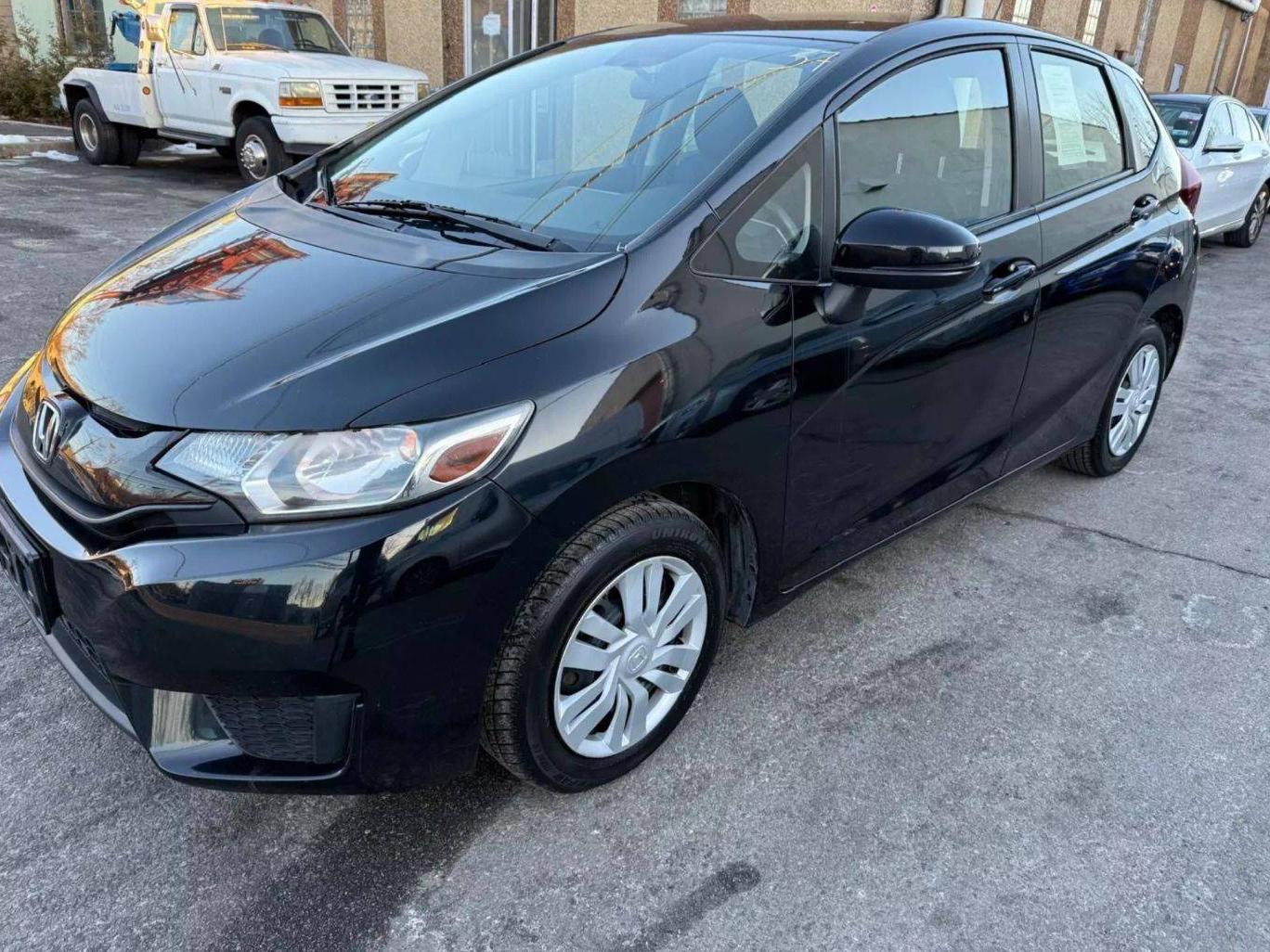 HONDA FIT 2016 JHMGK5H58GX014637 image