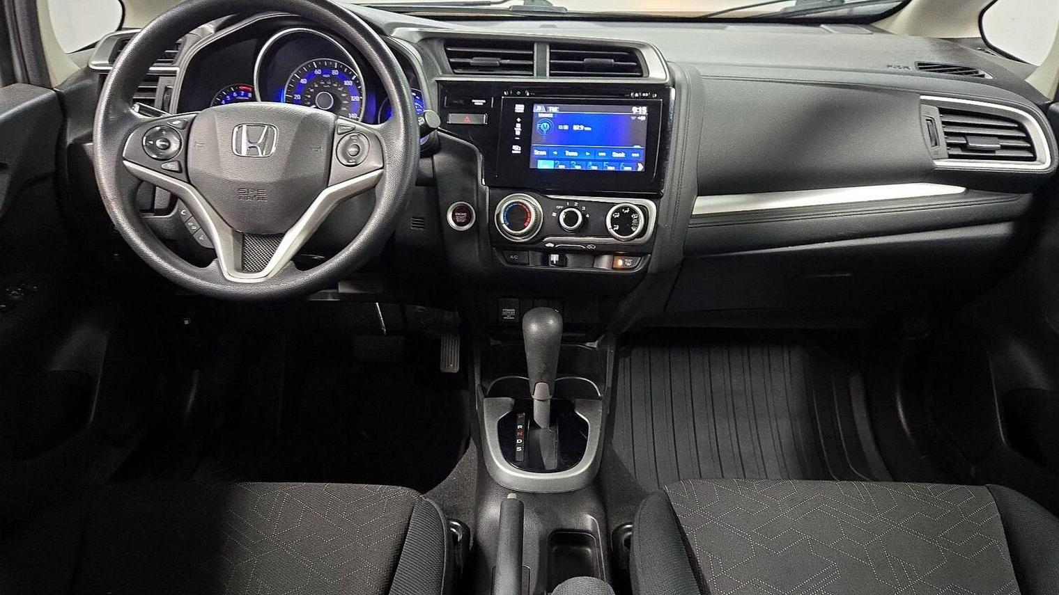 HONDA FIT 2016 JHMGK5H71GX028056 image