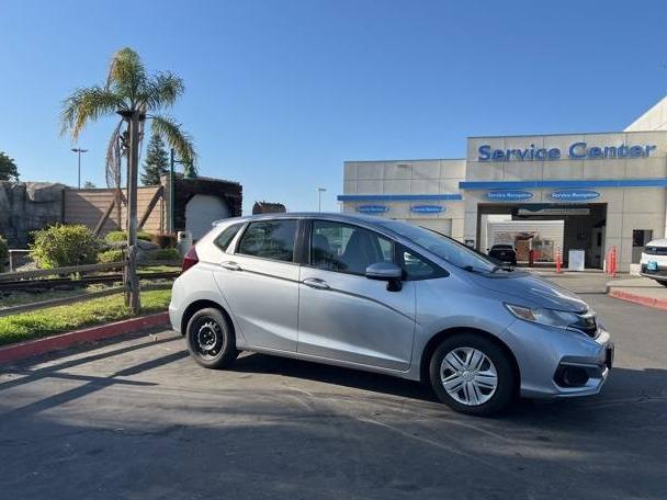 HONDA FIT 2019 3HGGK5H40KM735883 image HONDA FIT 2019 3HGGK5H40KM735883 image
