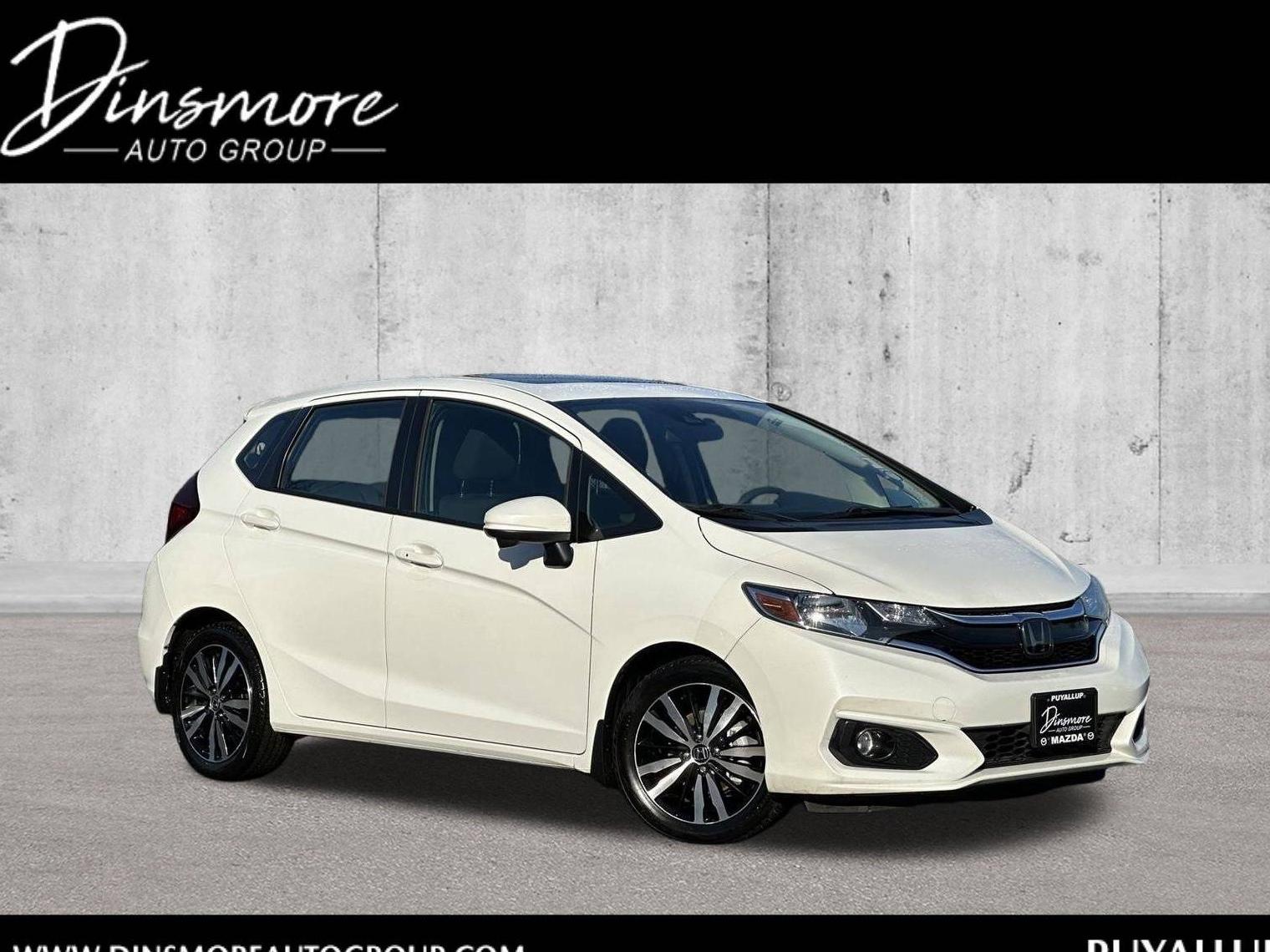 HONDA FIT 2018 3HGGK5H88JM708092 image