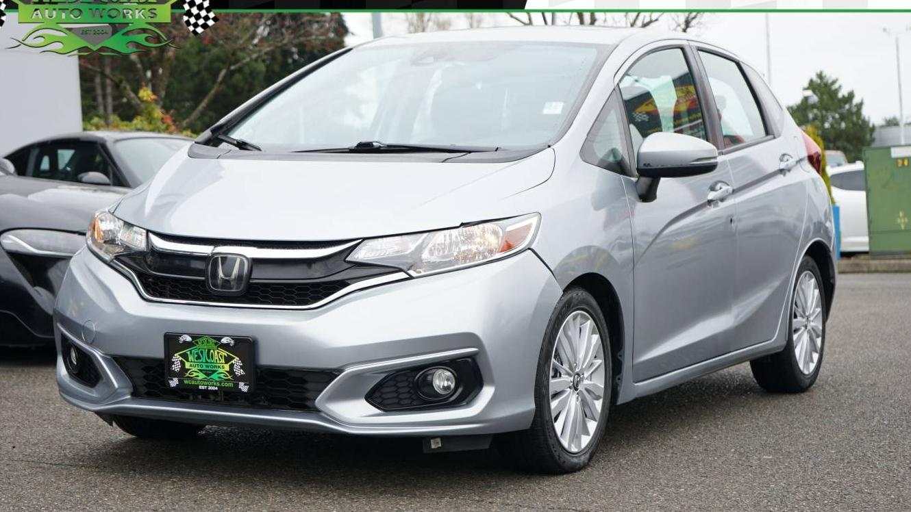 HONDA FIT 2018 3HGGK5H80JM727073 image