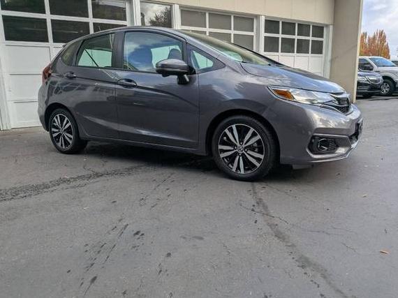 HONDA FIT 2018 3HGGK5H85JM718045 image