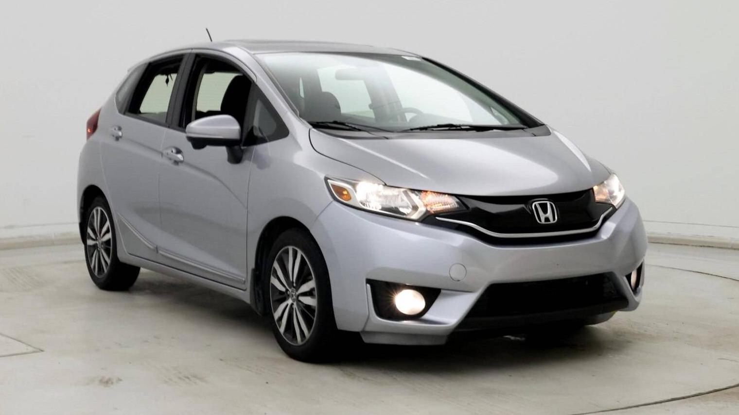 HONDA FIT 2017 JHMGK5H77HS013611 image