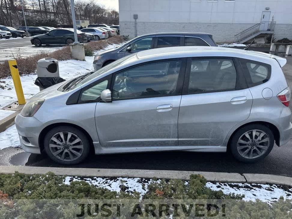 HONDA FIT 2012 JHMGE8H52CC036434 image