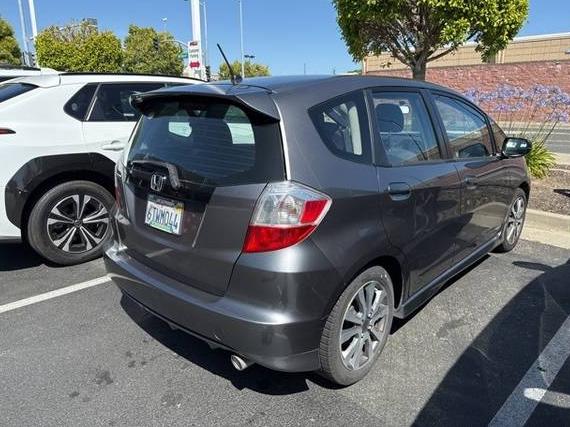 HONDA FIT 2012 JHMGE8G59CC002301 image