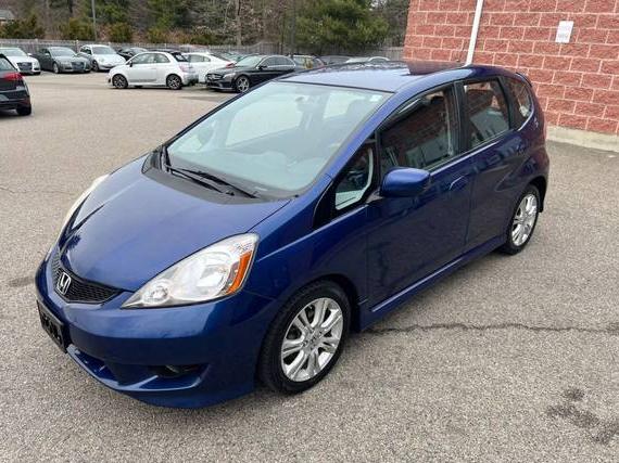 HONDA FIT 2011 JHMGE8H54BC012313 image