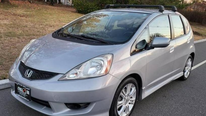 HONDA FIT 2011 JHMGE8H51BC003147 image