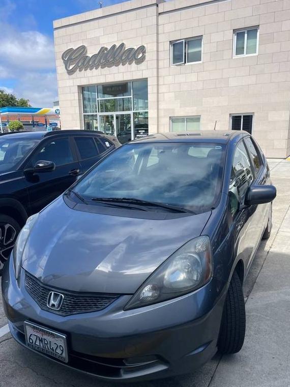 HONDA FIT 2013 JHMGE8H37DC022223 image HONDA FIT 2013 JHMGE8H37DC022223 image