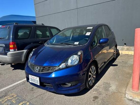 HONDA FIT 2013 JHMGE8H51DC023529 image