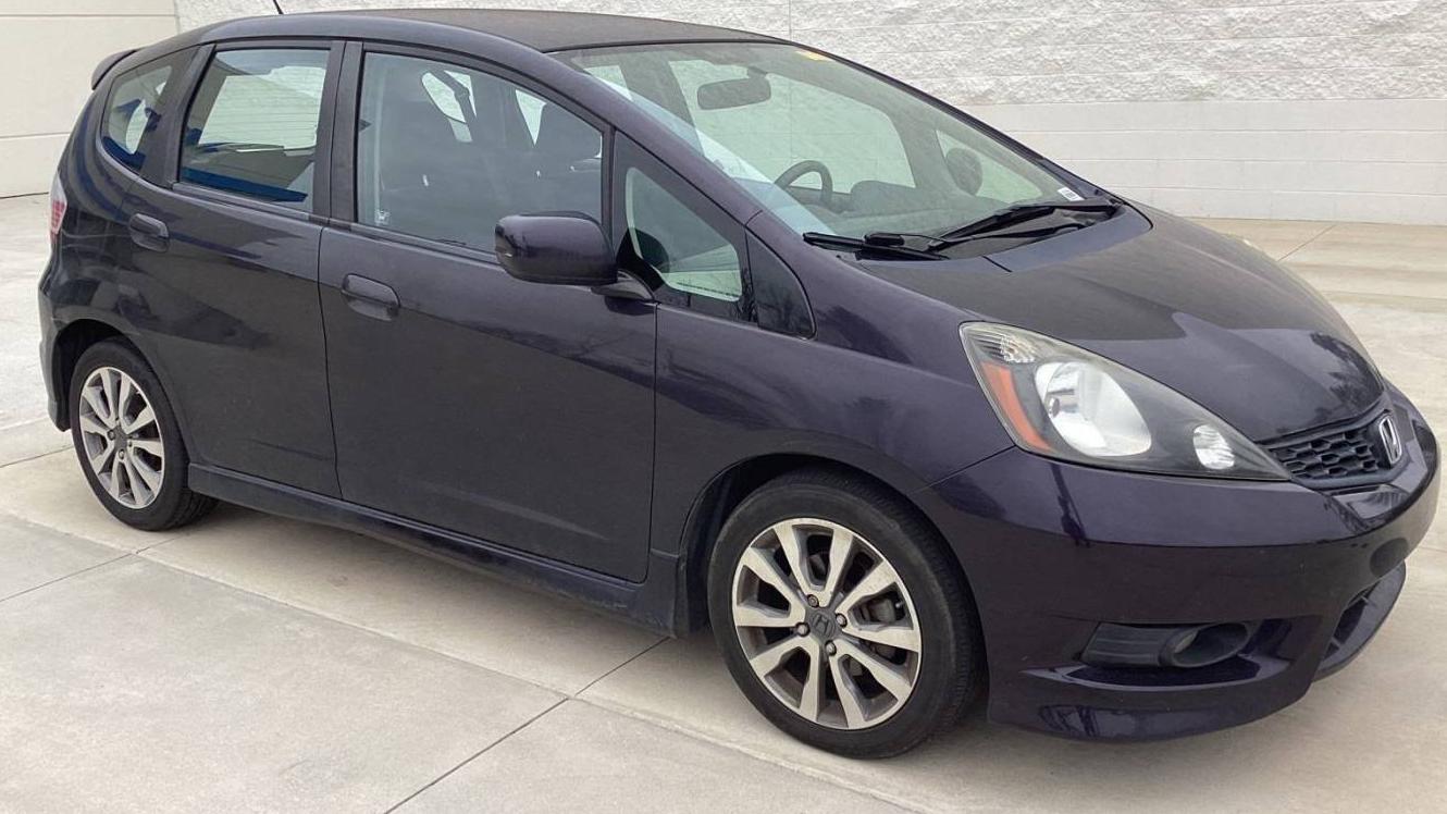 HONDA FIT 2013 JHMGE8H52DC022583 image