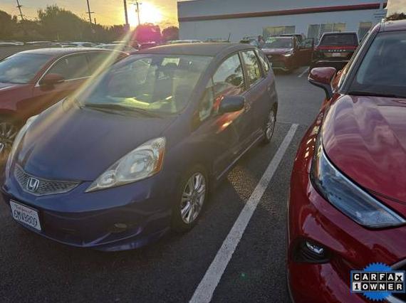 HONDA FIT 2010 JHMGE8H47AS005352 image