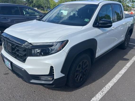 HONDA RIDGELINE 2023 5FPYK3F80PB020621 image