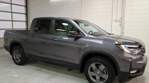 HONDA RIDGELINE 2024 5FPYK3F66RB024657 image