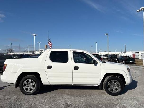 HONDA RIDGELINE 2006 2HJYK16256H541671 image