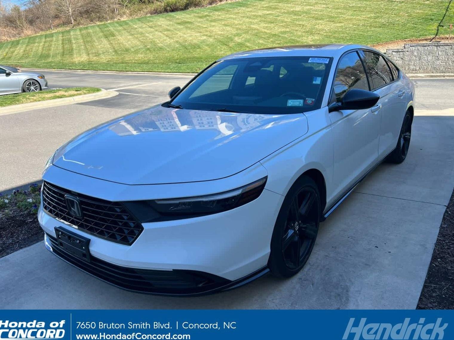 HONDA ACCORD 2023 1HGCY2F7XPA010045 image