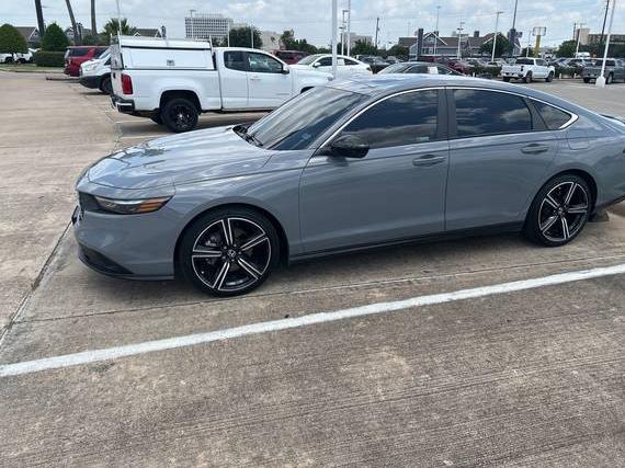 HONDA ACCORD 2023 1HGCY2F54PA062138 image