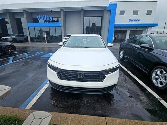 HONDA ACCORD 2023 1HGCY1F26PA025558 image