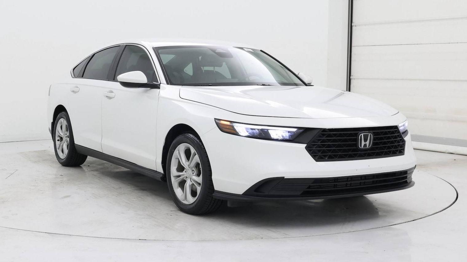 HONDA ACCORD 2023 1HGCY1F23PA031771 image
