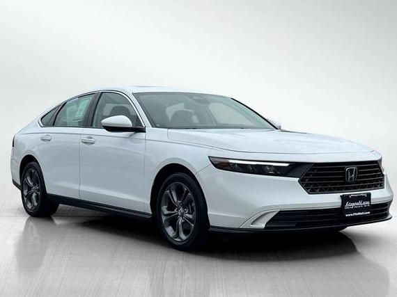 HONDA ACCORD 2023 1HGCY1F32PA018972 image