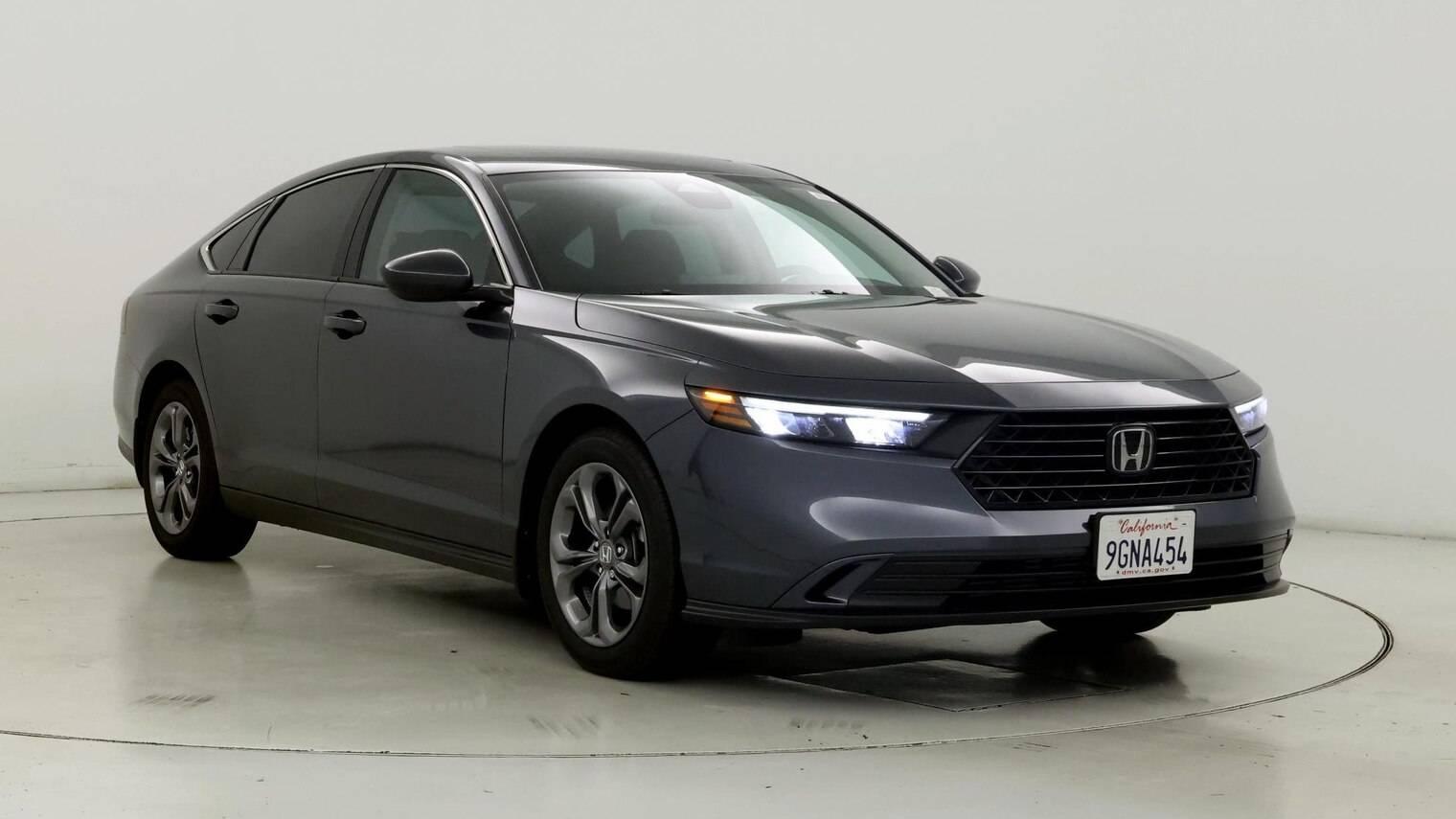 HONDA ACCORD 2023 1HGCY1F32PA018261 image