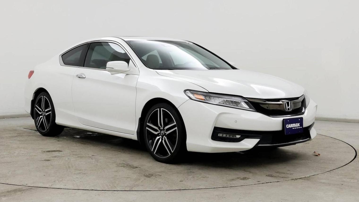 HONDA ACCORD 2016 1HGCT2B00GA007842 image