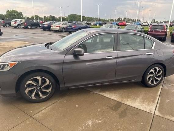 HONDA ACCORD 2016 1HGCR2F81GA116695 image