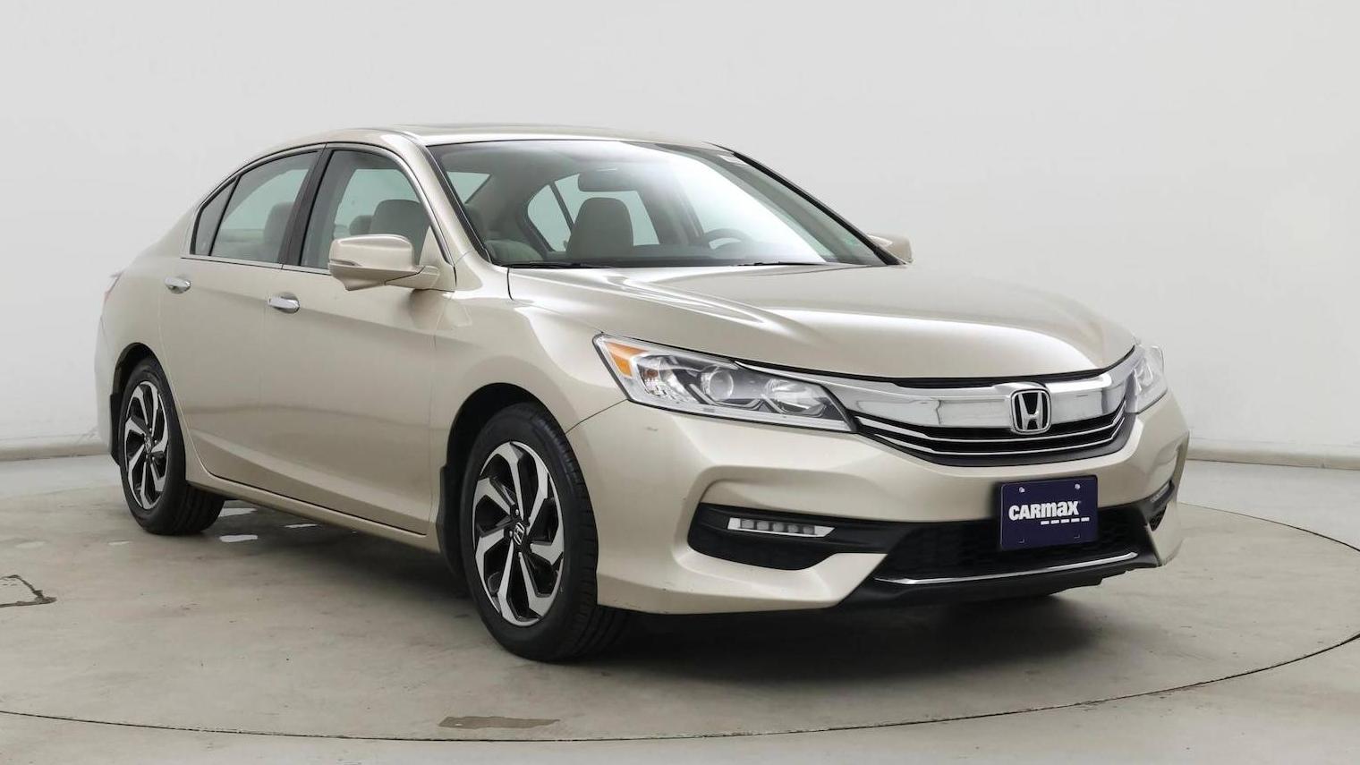 HONDA ACCORD 2016 1HGCR2F70GA124441 image