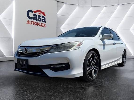 HONDA ACCORD 2016 1HGCR3F91GA009404 image