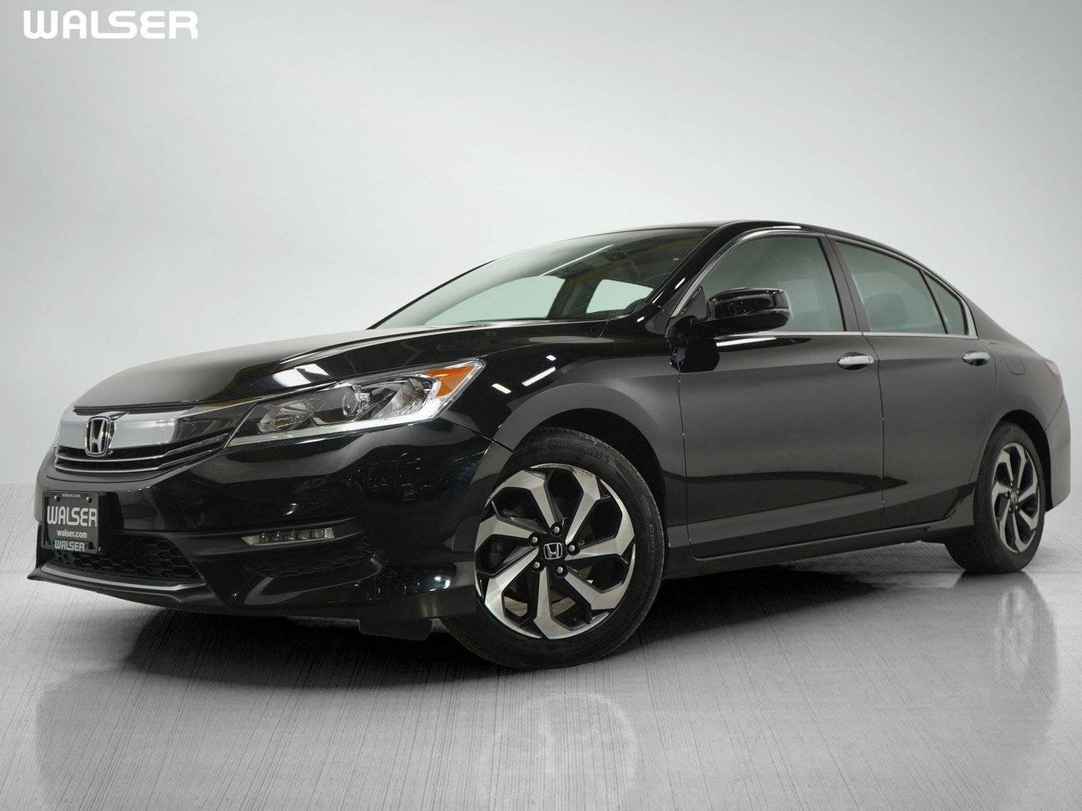 HONDA ACCORD 2016 1HGCR2F88GA105578 image