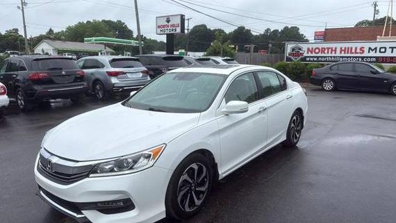 HONDA ACCORD 2016 1HGCR2F96GA084528 image
