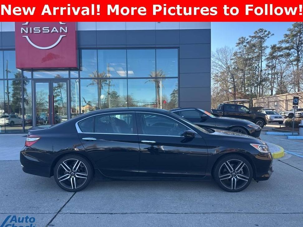 HONDA ACCORD 2016 1HGCR2F58GA198480 image