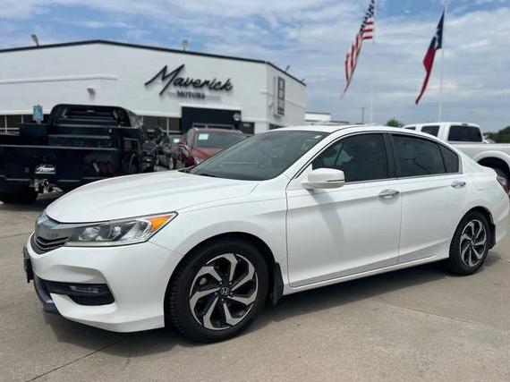 HONDA ACCORD 2016 1HGCR2F06GA242285 image