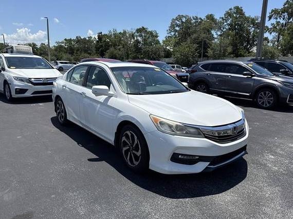 HONDA ACCORD 2016 1HGCR2F82GA000423 image
