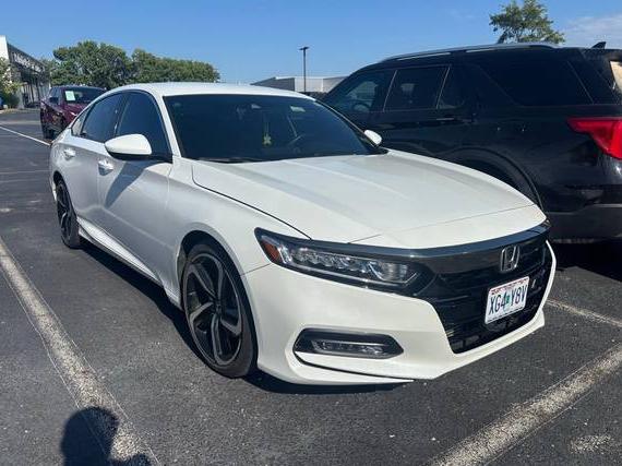 HONDA ACCORD 2019 1HGCV1F33KA151502 image