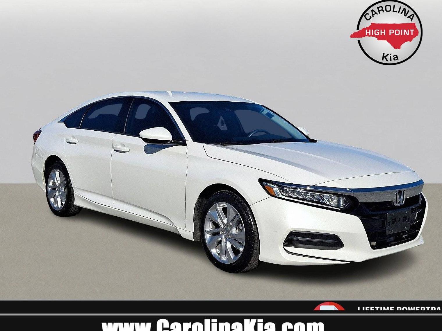 HONDA ACCORD 2019 1HGCV1F11KA150797 image