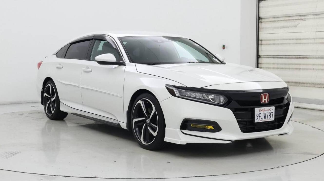 HONDA ACCORD 2019 1HGCV1E36KA031680 image