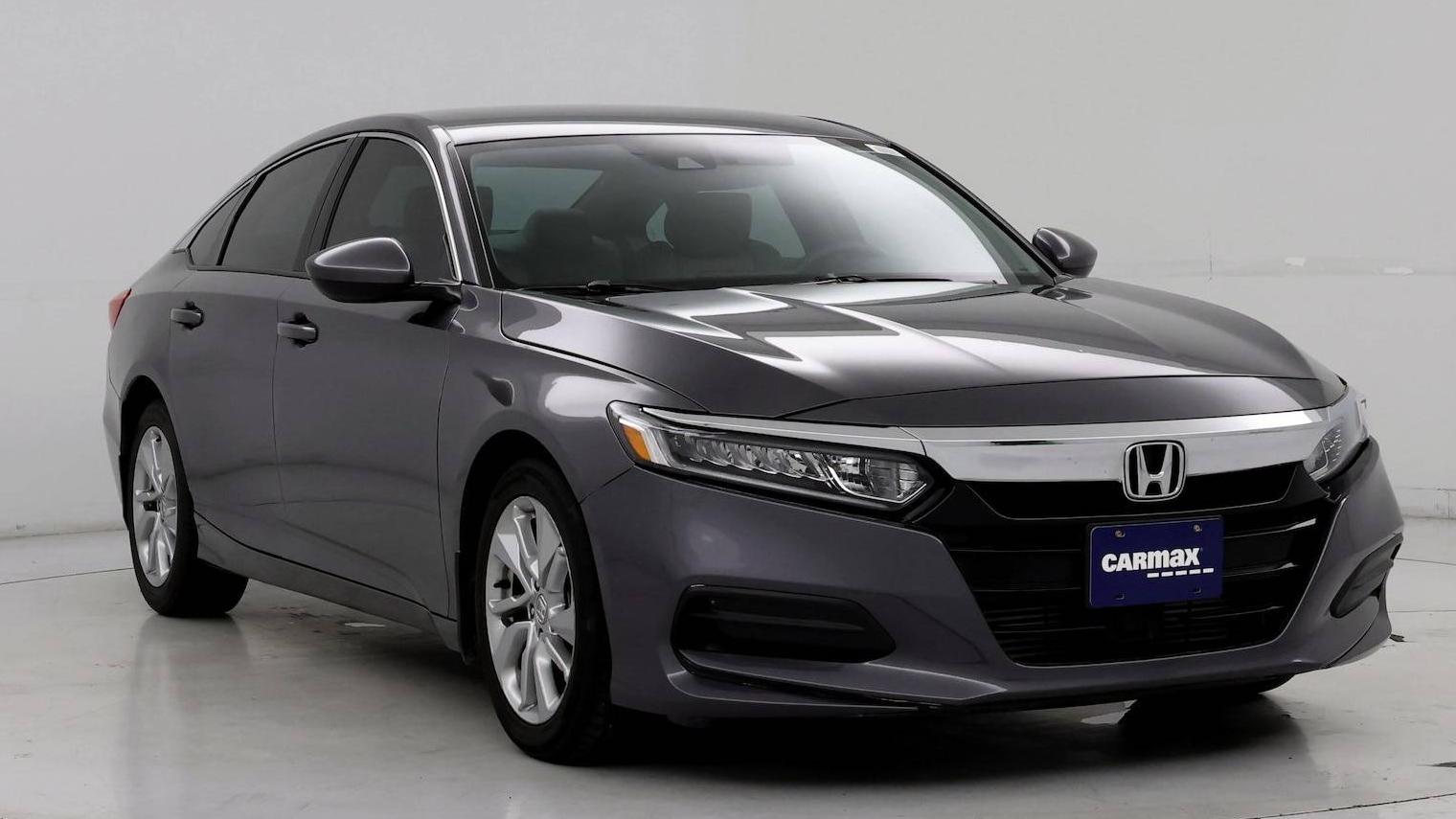 HONDA ACCORD 2019 1HGCV1F17KA020040 image