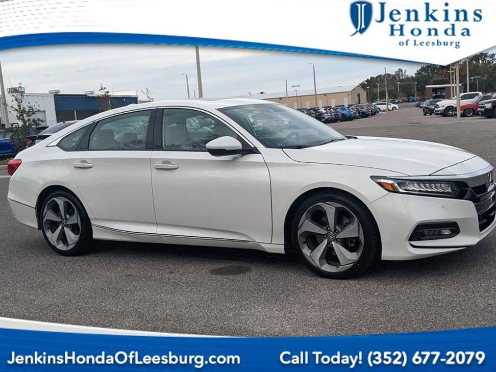 HONDA ACCORD 2019 1HGCV2F91KA013256 image