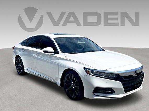 HONDA ACCORD 2019 1HGCV2F96KA033504 image