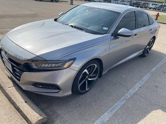 HONDA ACCORD 2019 1HGCV1F35KA003044 image