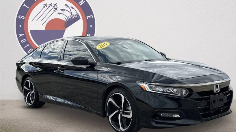 HONDA ACCORD 2019 1HGCV2F38KA000953 image