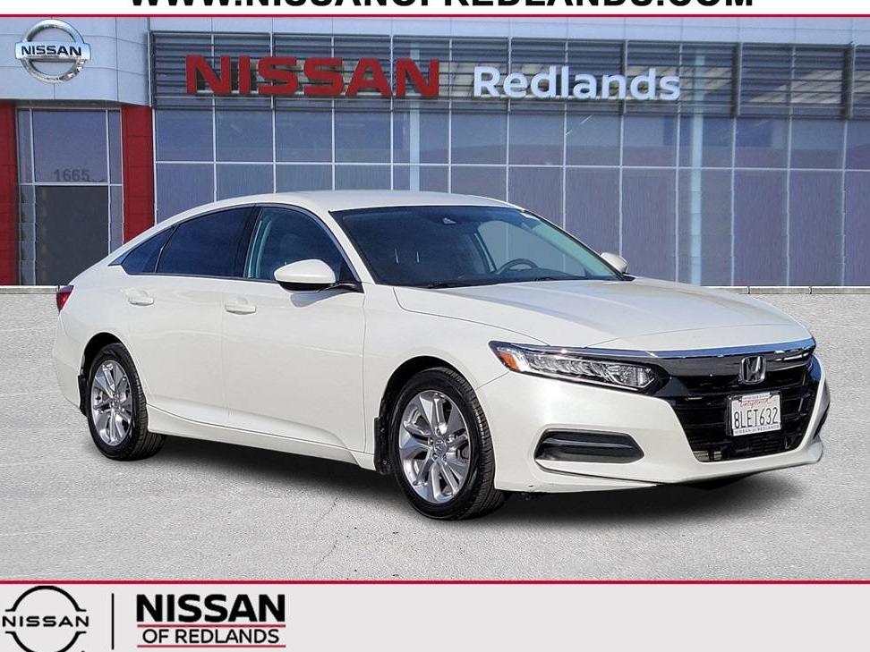 HONDA ACCORD 2019 1HGCV1F13KA112648 image