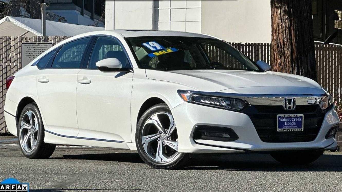 HONDA ACCORD 2019 1HGCV1F58KA144949 image