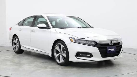 HONDA ACCORD 2019 1HGCV2F91KA019669 image