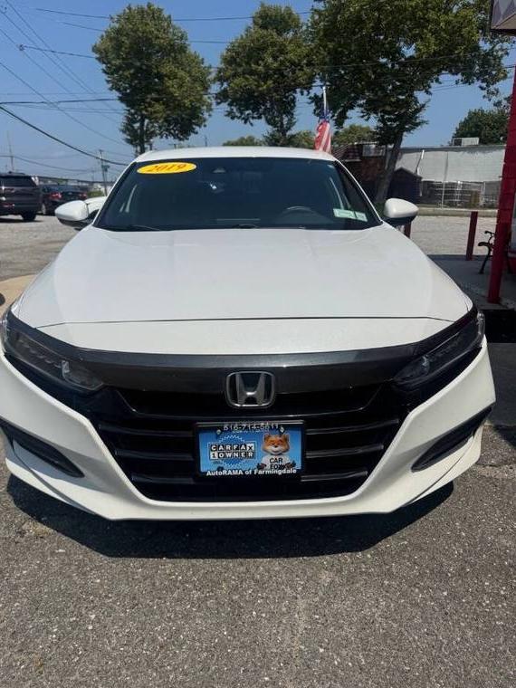 HONDA ACCORD 2019 1HGCV1F35KA007787 image