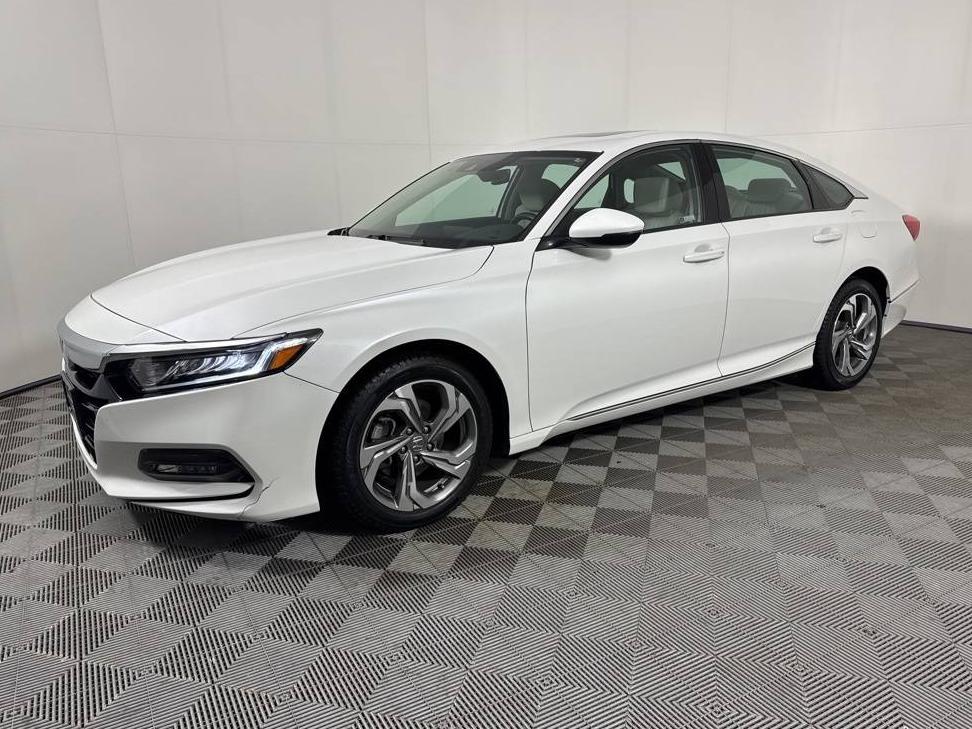 HONDA ACCORD 2019 1HGCV1F54KA040328 image