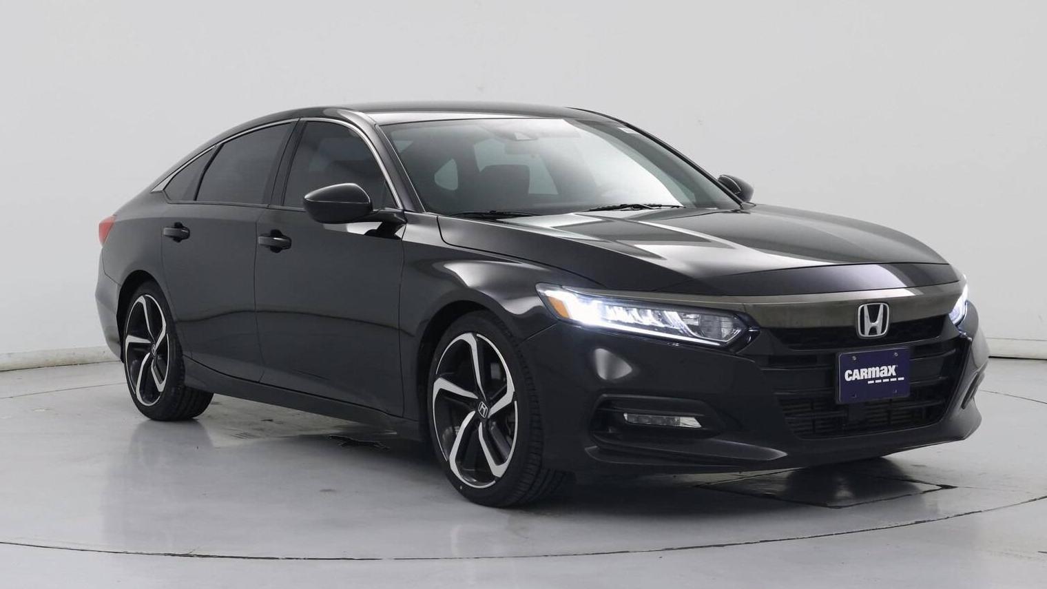 HONDA ACCORD 2019 1HGCV1F39KA078930 image