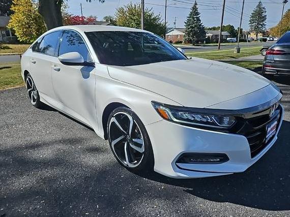 HONDA ACCORD 2019 1HGCV1F30KA039773 image